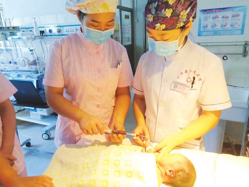 通海县妇婴监护型护送